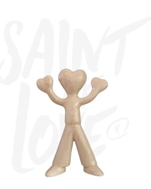 Saint of love cream 18cm